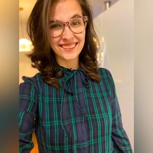 Meet your Posher, Elizabeth